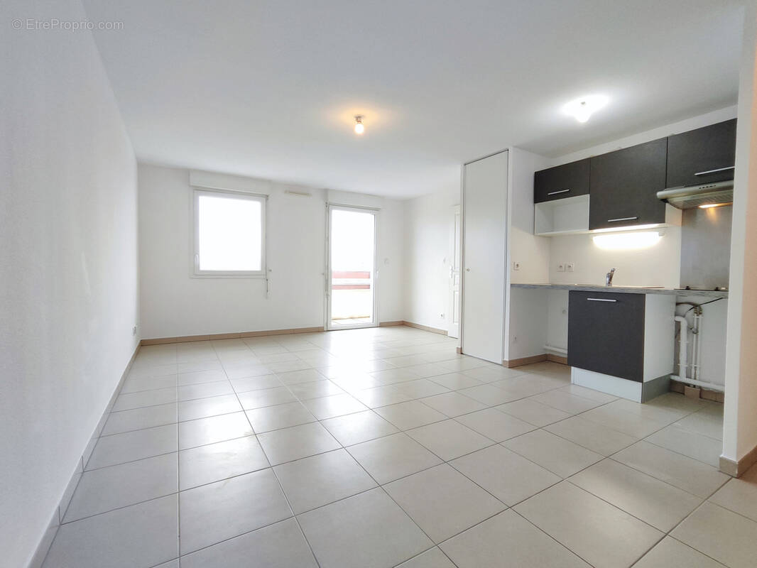 Appartement à SORGUES