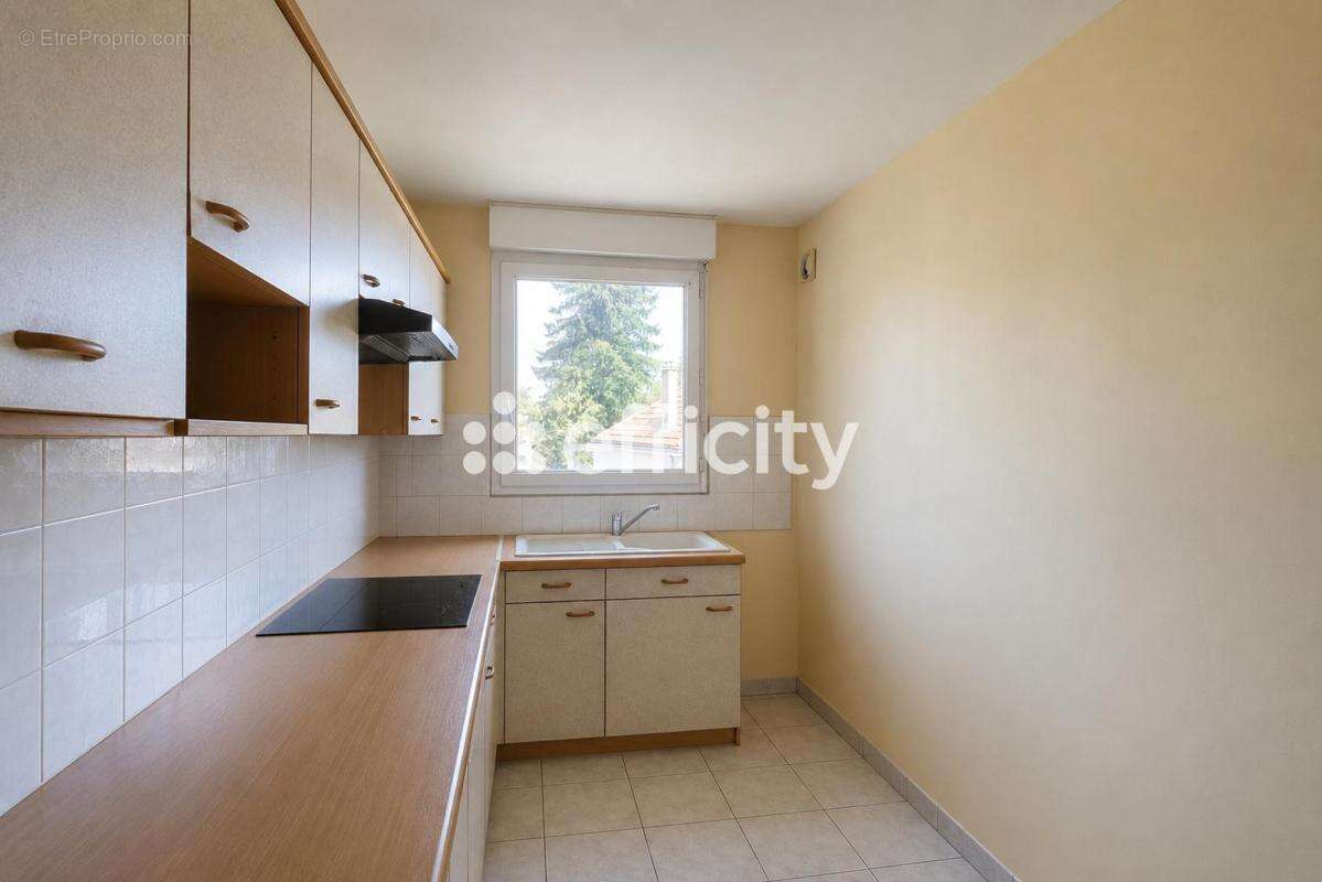 Appartement à BONDY