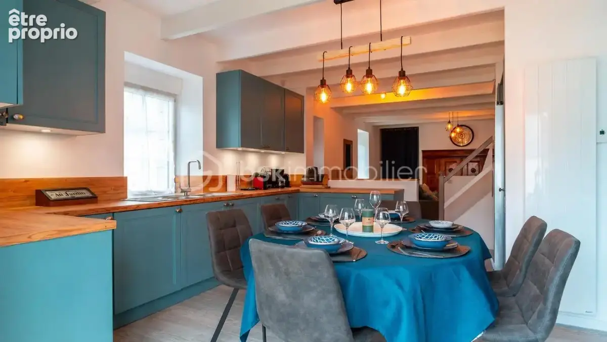 Maison 4 chambres, rénovée et vendue entièrement équipée à Plomodiern - photo 3