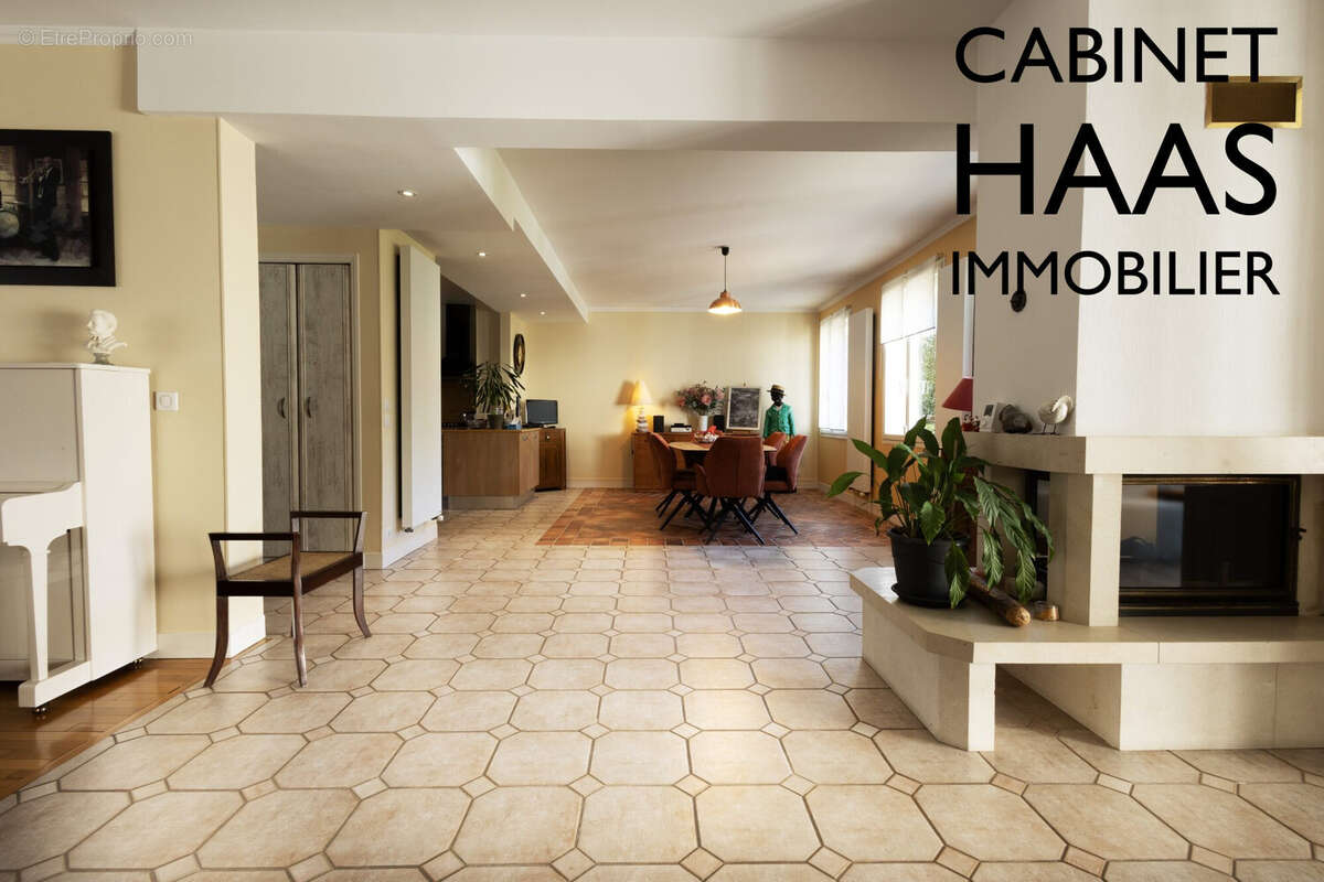 Maison à FONTAINEBLEAU