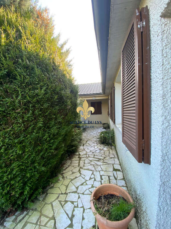 Maison à SAINT-WITZ