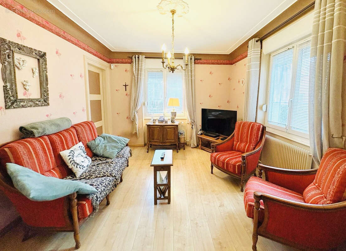 Maison individuelle de caractère 5 pièces - photo 5