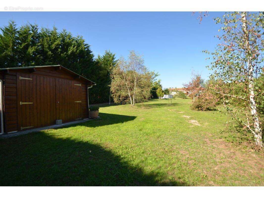 Maison 123 m² à Le Fieu  - photo 12