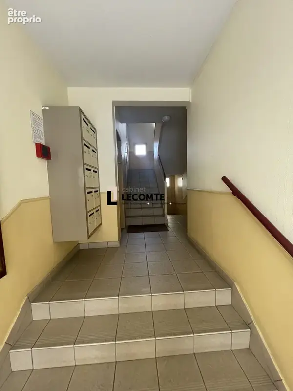 Appartement 2 pièces 43 m² à vendre à Rennes (35000) - photo 2