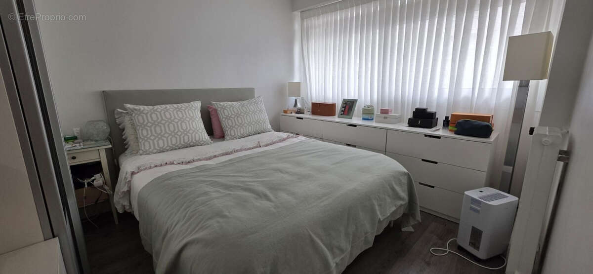 Appartement à PARIS-12E