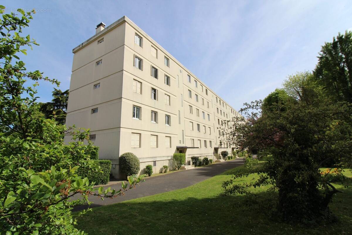 Appartement à CHAMPIGNY-SUR-MARNE