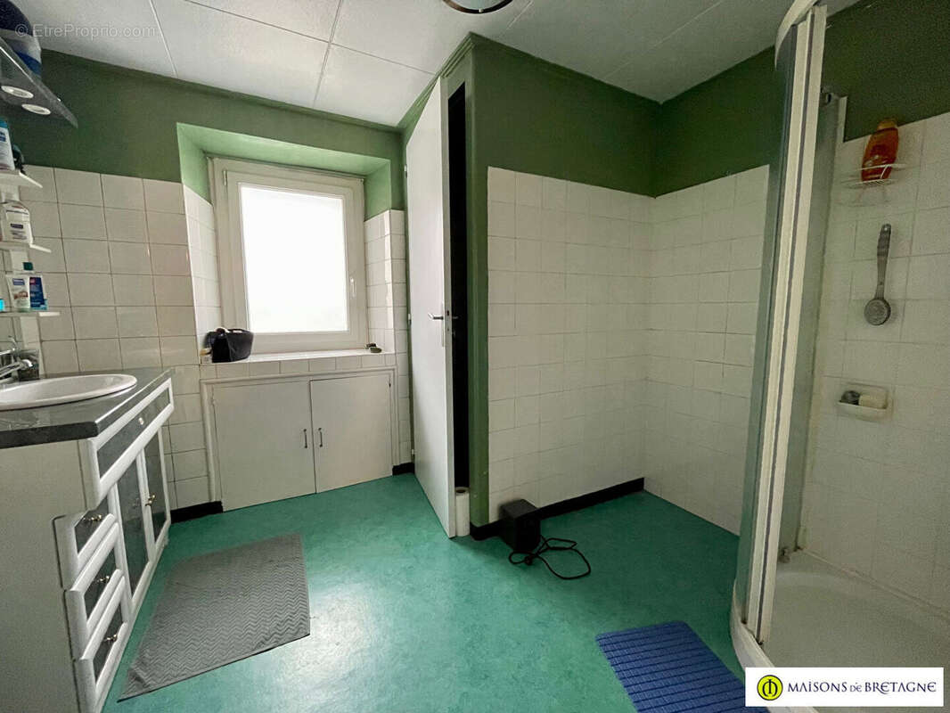 Appartement à SAINT-THURIEN