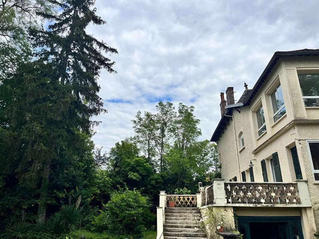 Maison à BOURRON-MARLOTTE