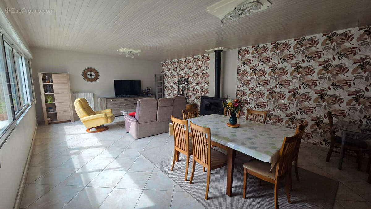 Appartement à BEGARD