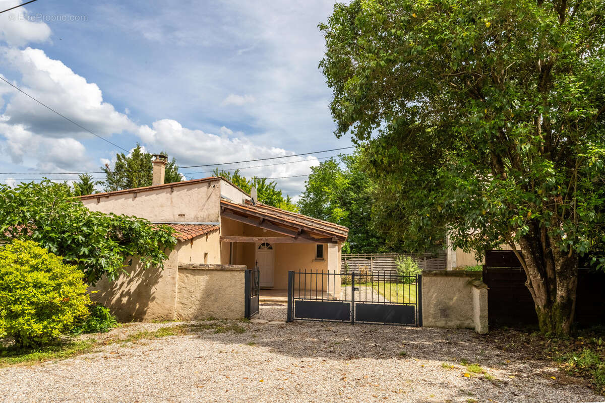 Maison à AMARENS