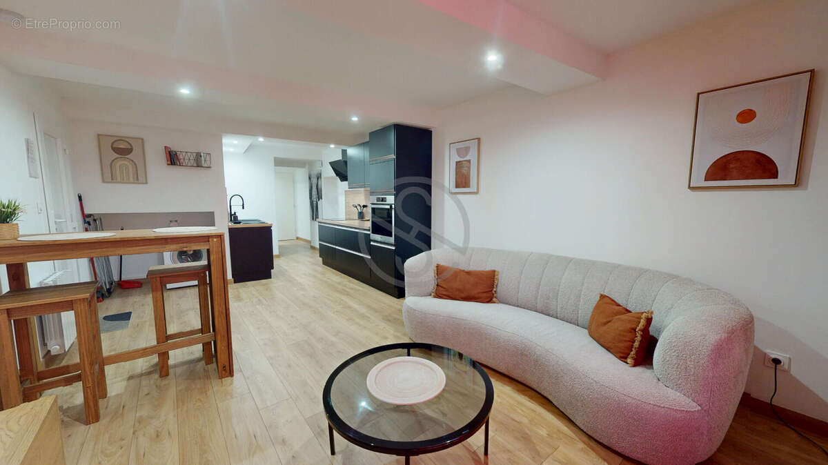 Appartement à LA COTE-SAINT-ANDRE