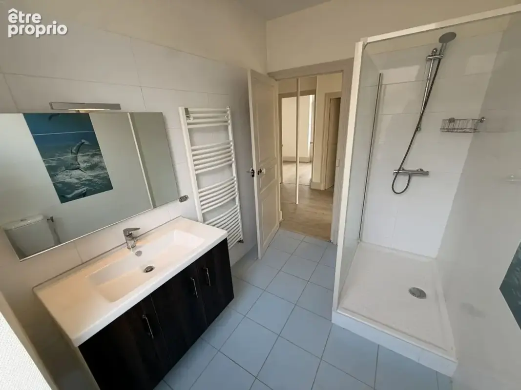 Maison de ville de caractère - 3CH - Cour et Stationnement - photo 12