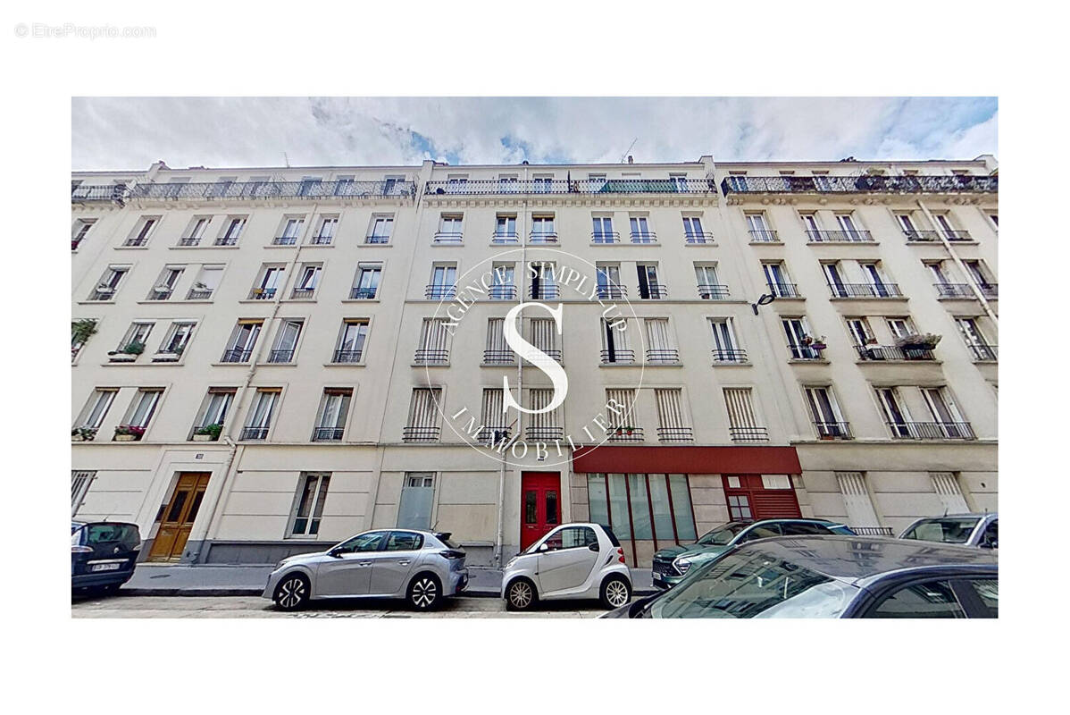 Appartement à PARIS-15E