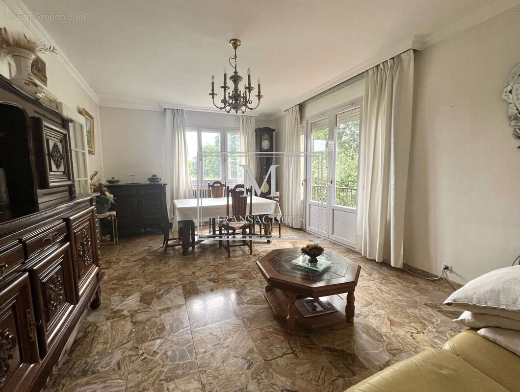 Maison à MONTRABE