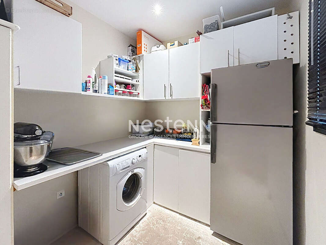 EXCLUSIVITE !! Maison à vendre à La Motte d'Aigues - 6 pièces, piscine, sous sol. - photo 6