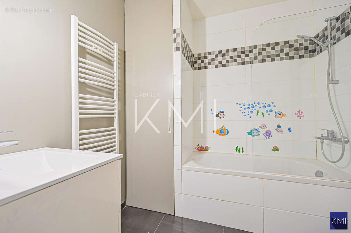Appartement à BAGNOLET