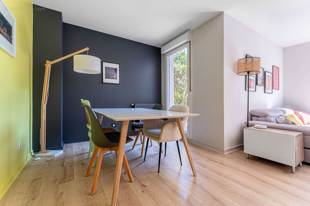 Appartement à TASSIN-LA-DEMI-LUNE