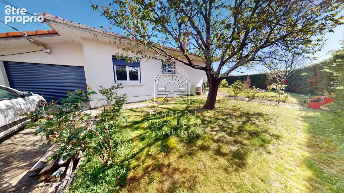 BAISSE DE PRIX - Maison avec jardin arboré - 102 m2 - Hagetmau - photo 10