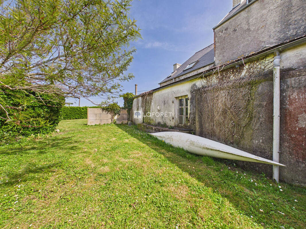 Maison à PLOZEVET