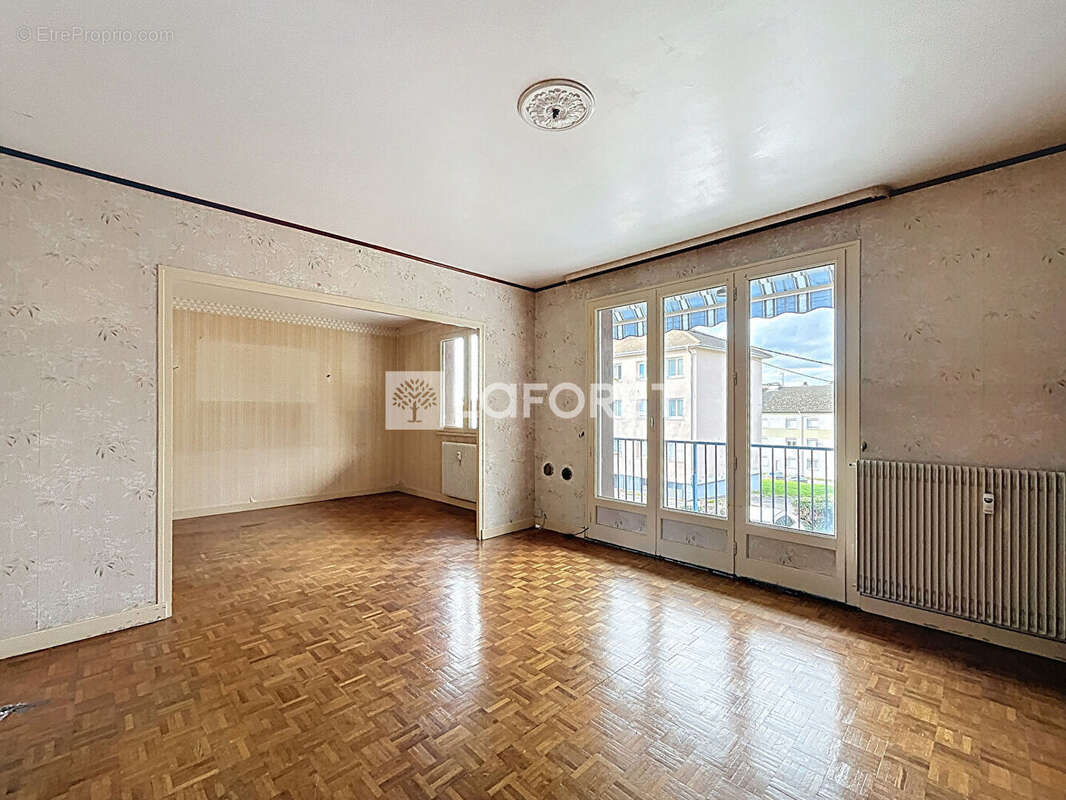 Appartement à SAINT-AMOUR