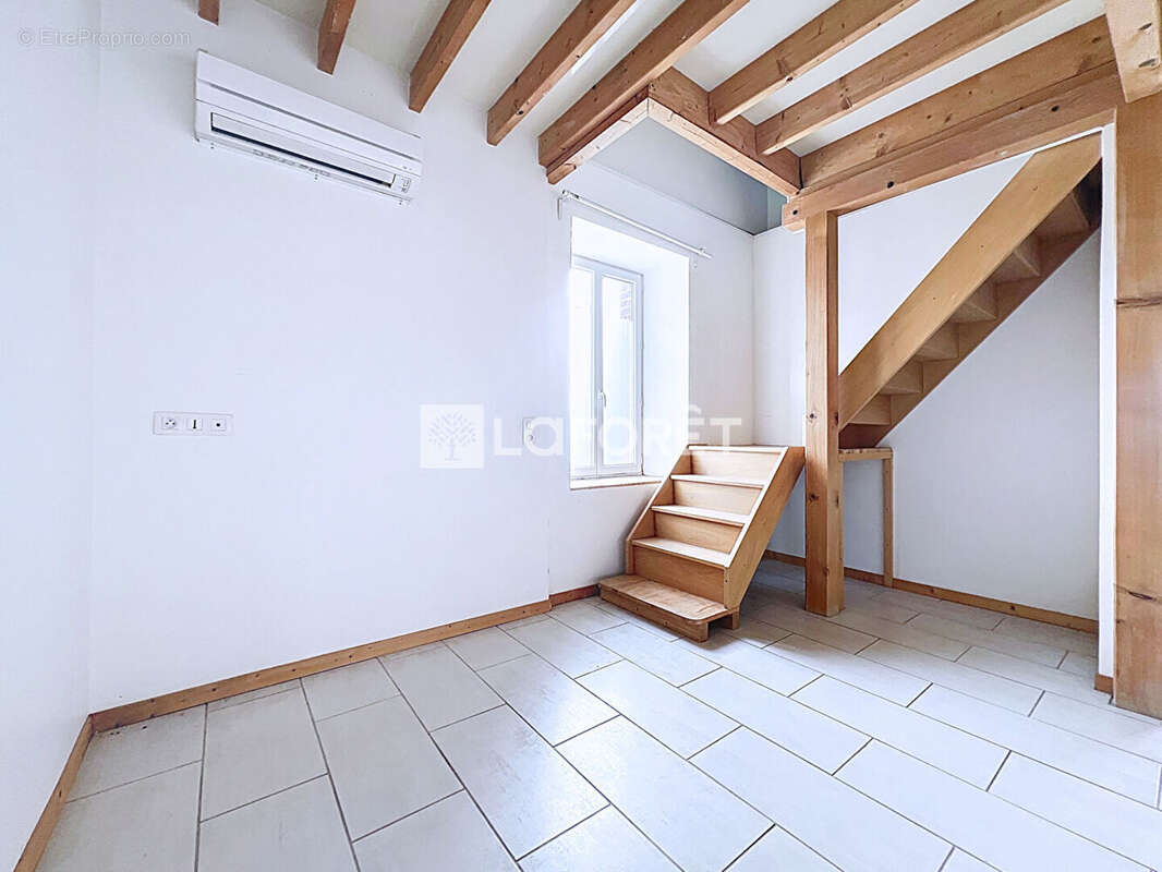 Appartement à GASVILLE-OISEME