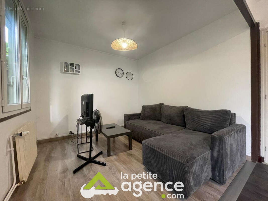 Maison 72 m2 quartier Gionne - photo 6