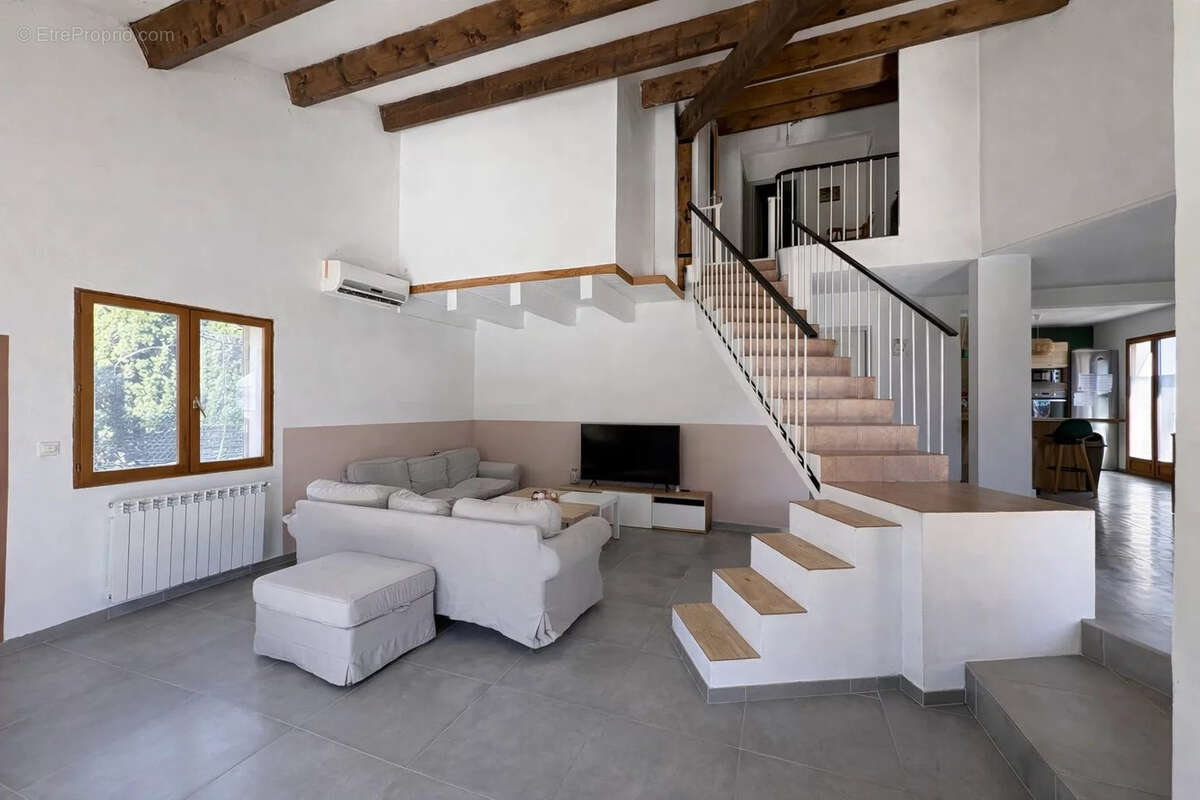 Maison à SERIGNAN