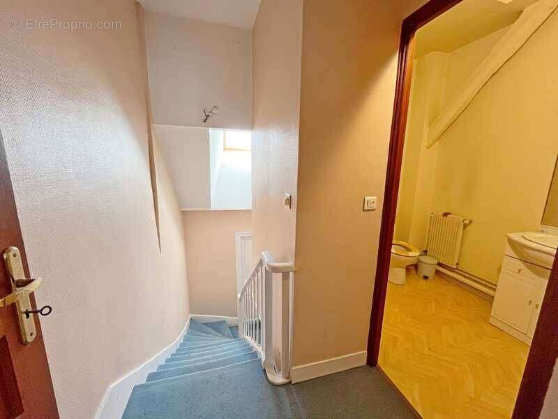 Commerce 165 m² à Gisors  - photo 3