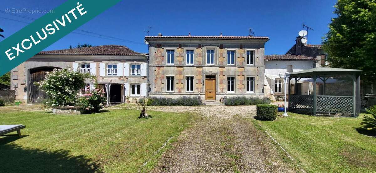 Photo 3 - Maison à LOUZAC-SAINT-ANDRE