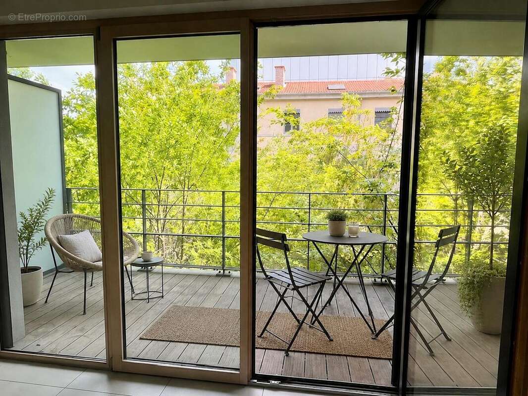   - Appartement à LYON-2E