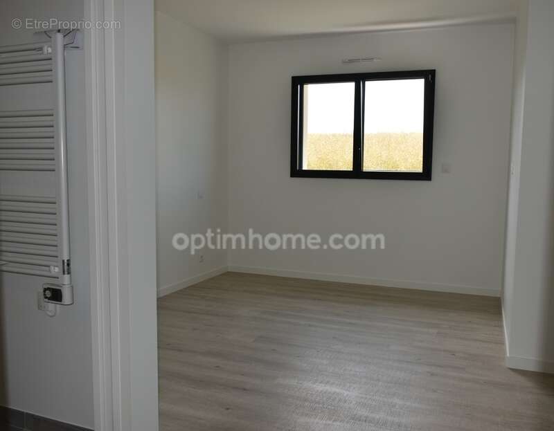 Maison à SAINT-MARCEL