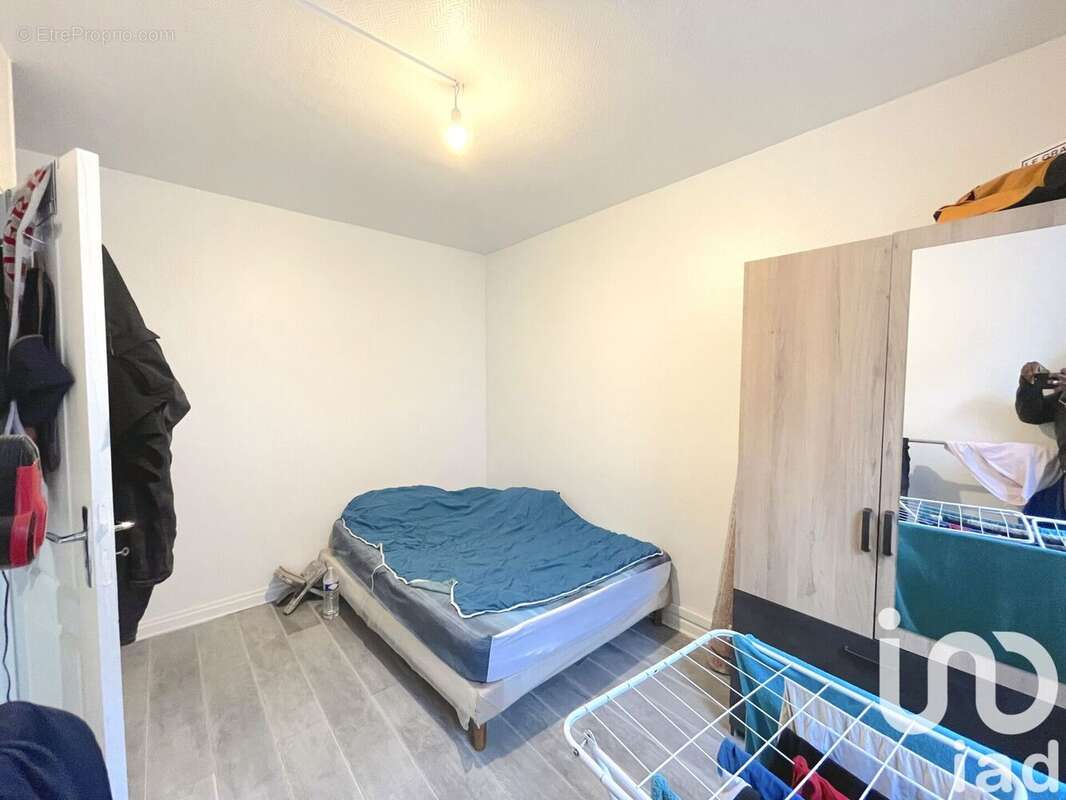 Photo 8 - Maison à VIGNEUX-SUR-SEINE