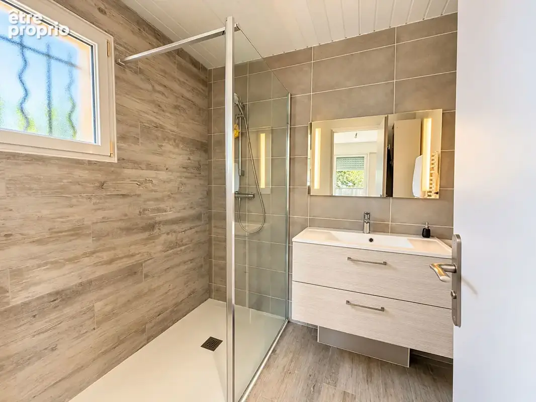Lescar, Maison T5 sur jardin 700m² - photo 7