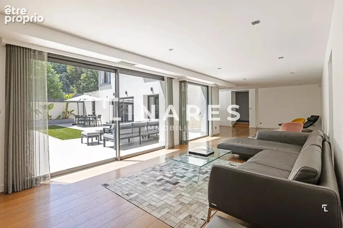 VILLA MAJOR' ELLE – Villa contemporaine 287m2 + Piscine – 13008 Marseille - photo 6