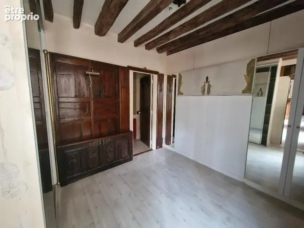 4° - hotel de sully - 2/3 pieces ensoleille - photo 8