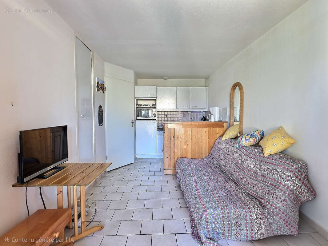 Maison à BORMES-LES-MIMOSAS