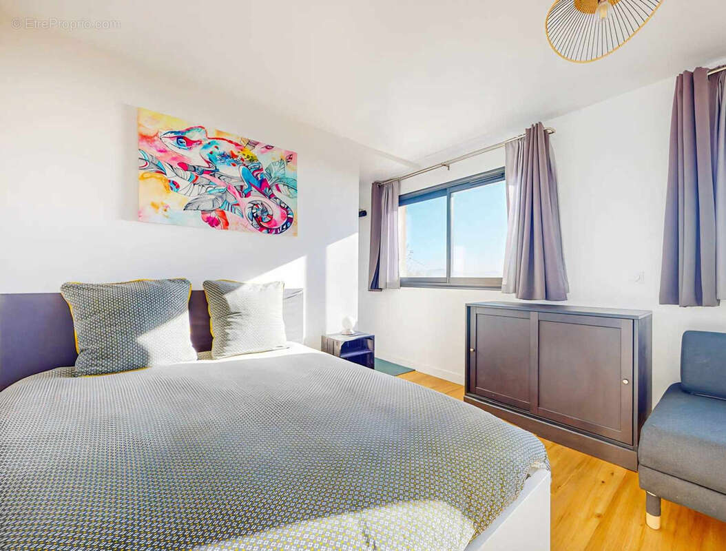 Appartement à MARSEILLE-16E