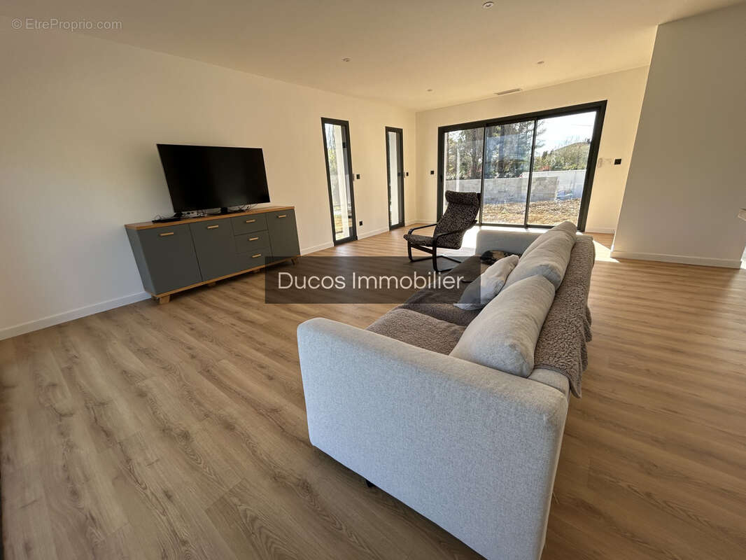 Maison à CASTELNAU-SUR-GUPIE