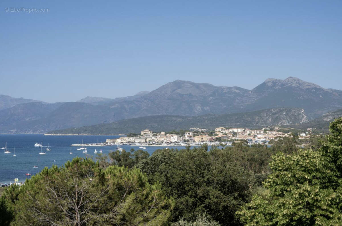 Appartement à SAINT-FLORENT