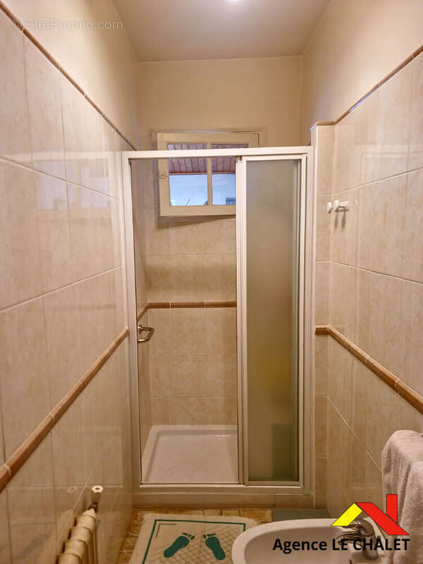 Maison à VILLENEUVE-LE-ROI