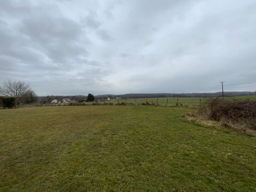Terrain à LANTENOT