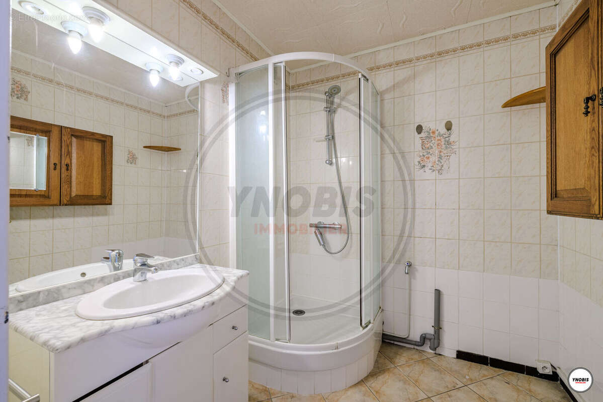 Appartement à AUBERGENVILLE