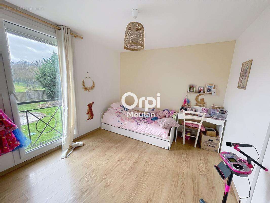 Maison à LES MUREAUX