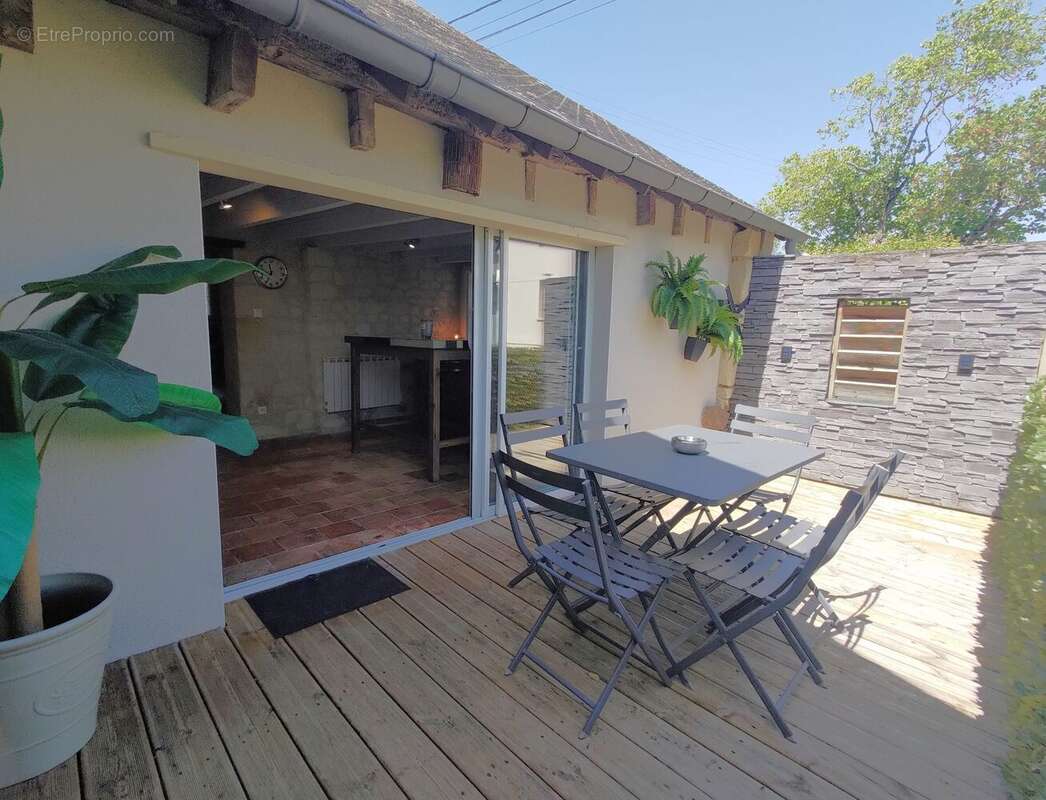Maison à BRISSAC-QUINCE