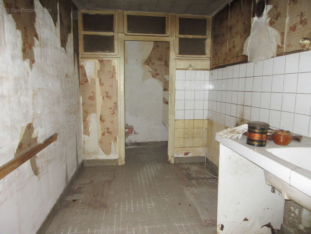 Maison à LE PONT-CHRETIEN-CHABENET