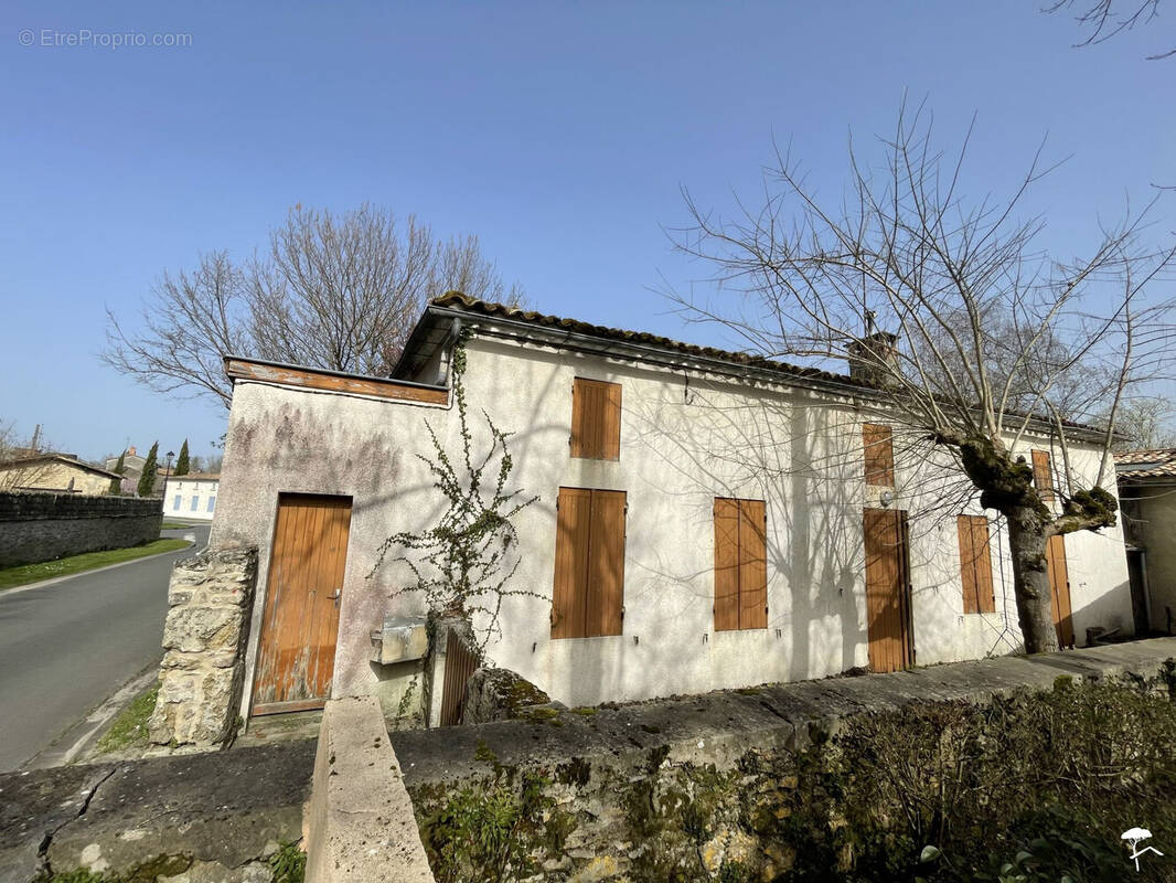 Maison à VILLANDRAUT