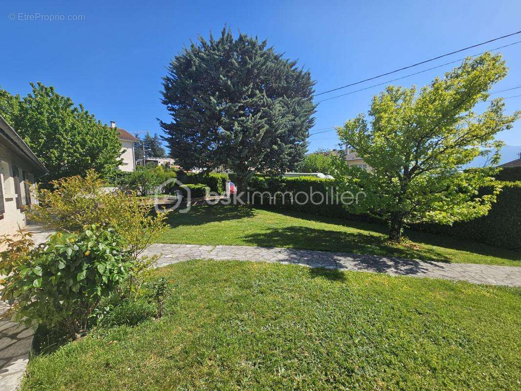 Maison de plain pied à Claix village - photo 3