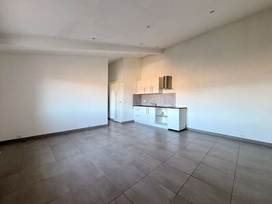 Appartement à PIERREFEU-DU-VAR