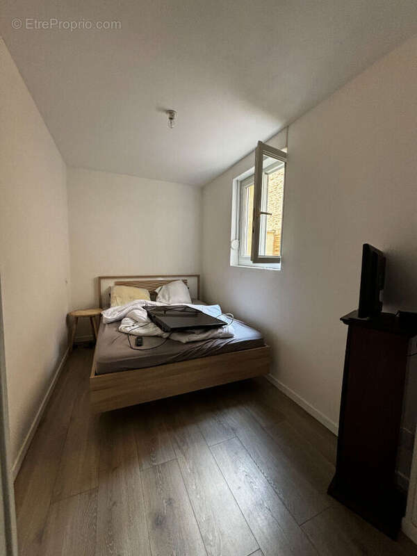 Immeuble de rapport rénové de 6 appartements- 8 garages Centre Ville - photo 6