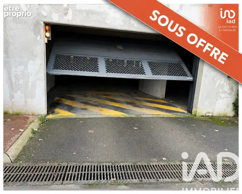 Photo 1 - Parking à ETAPLES